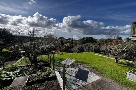 Photo of property in 24 Beach Haven Road, Beach Haven, Auckland, 0626
