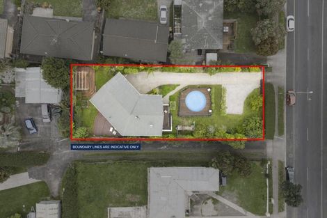 Photo of property in 97 Wallace Road, Mangere Bridge, Auckland, 2022