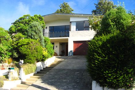 Photo of property in 75 Centennial Avenue, Helensburgh, Dunedin, 9010