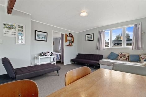 Photo of property in 609b Ocean Road, Whangamata, 3620