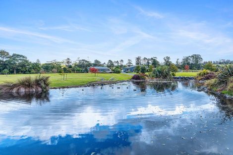 Photo of property in 170 Pomona Road, Kumeu, 0891