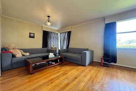 Photo of property in 17 Kayes Road, Pukekohe, 2120