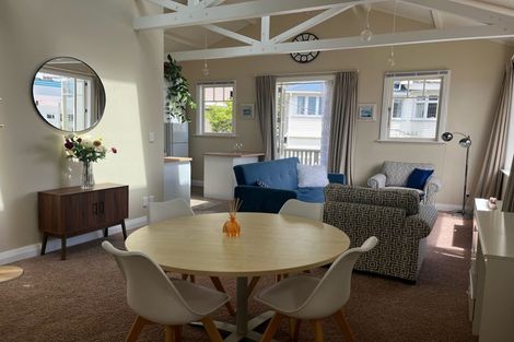 Photo of property in 13 Grass Street, Oriental Bay, Wellington, 6011