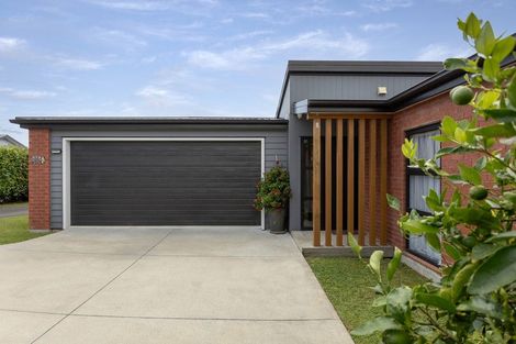 Photo of property in 132c Margaret Drive, Omokoroa, 3114