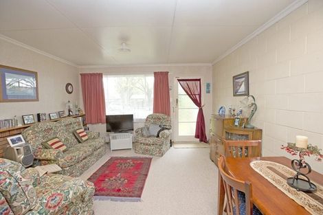 Photo of property in 2 Chaytor Street, West End, Palmerston North, 4410