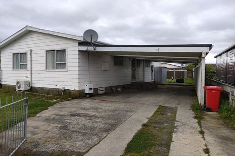 Photo of property in 1 Weymouth Grove, Wainuiomata, Lower Hutt, 5014