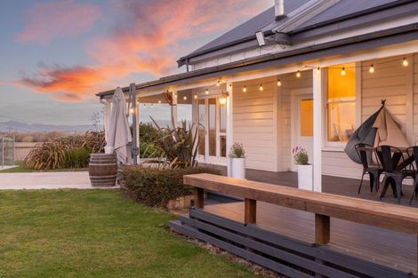 Photo of property in 20 Wheatley Road, Waiohiki, Napier, 4183