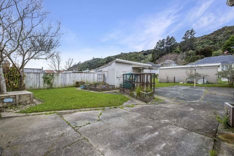 Photo of property in 42 Mckillop Street, Wainuiomata, Lower Hutt, 5014