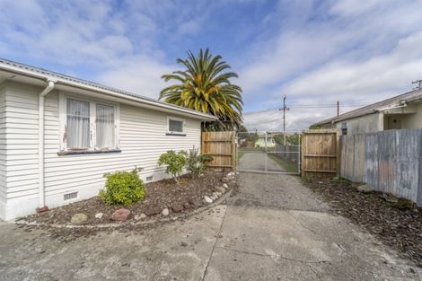 Photo of property in 6 Margaret Street, Solway, Masterton, 5810