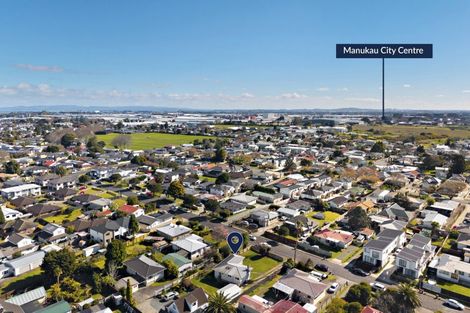Photo of property in 17 Clark Street, Manurewa, Auckland, 2102