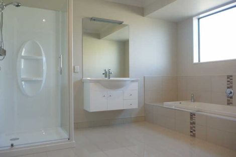 Photo of property in 73 Mcmahon Drive, Aidanfield, Christchurch, 8025