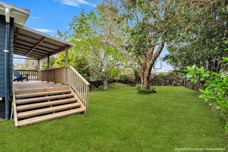 Photo of property in 1 Melia Place, Stanmore Bay, Whangaparaoa, 0932