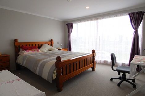 Photo of property in 3 Rangihina Road, Hobsonville, Auckland, 0616