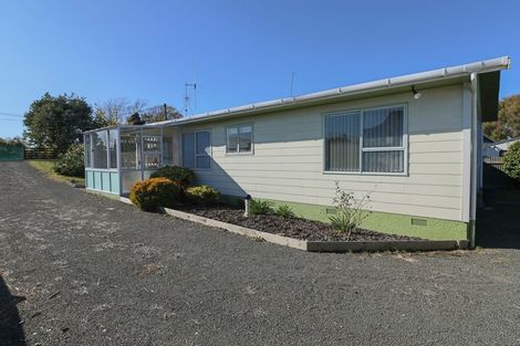 Photo of property in 30 Avenue Road, Foxton, 4814