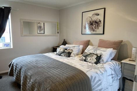 Photo of property in 1/89 Hobsonville Point Road, Hobsonville, Auckland, 0616