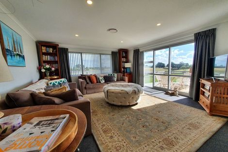 Photo of property in 25 Fallow Avenue, Feilding, 4775