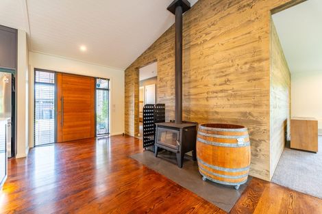 Photo of property in 2 Templer Street, Geraldine, 7930