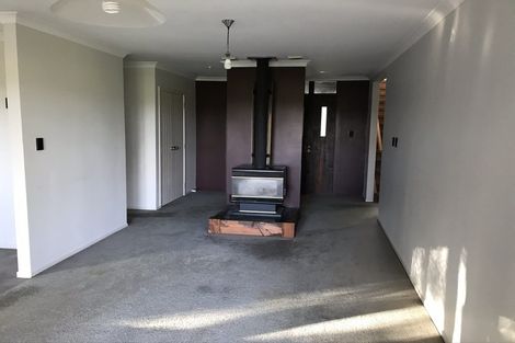 Photo of property in 98 Lockley Road, Cambridge, 3496