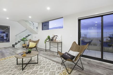 Photo of property in 26b Queen Charlotte Drive, Aotea, Porirua, 5024