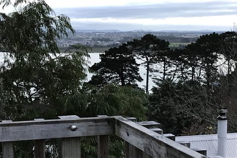 Photo of property in 16 Telstar Place, Beach Haven, Auckland, 0626