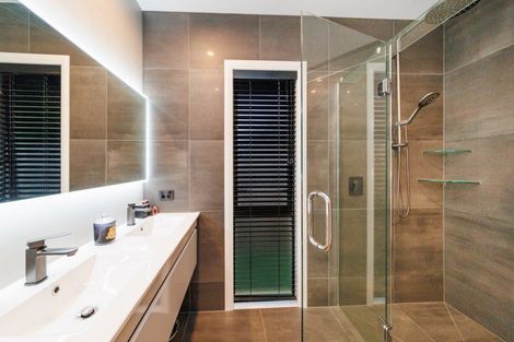 Photo of property in 18a Lincoln Terrace, Hokowhitu, Palmerston North, 4410