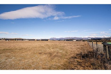 Photo of property in 13 Temple Drive, Twizel, 7901