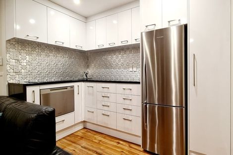 Photo of property in 2/100 Manuka Road, Bayview, Auckland, 0629