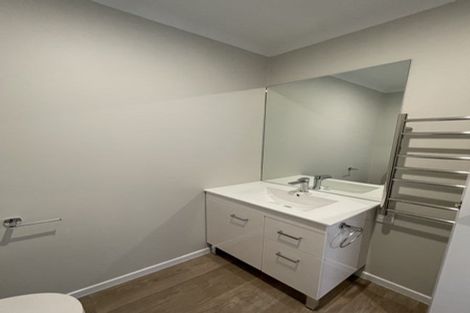 Photo of property in 8/125b Metcalfe Road, Ranui, Auckland, 0612