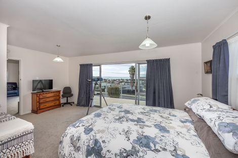 Photo of property in 46 Brightside Road, Stanmore Bay, Whangaparaoa, 0932