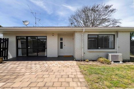 Photo of property in 10c Frances Street, Hamilton East, Hamilton, 3216