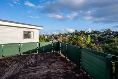 Photo of property in 59 Girrahween Drive, Totara Vale, Auckland, 0629