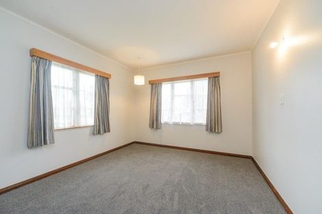 Photo of property in 4 Savage Crescent, West End, Palmerston North, 4412