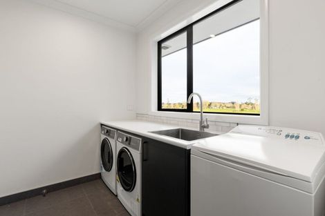 Photo of property in 1/48 Livingstone Road, Ngahinapouri, Hamilton, 3290