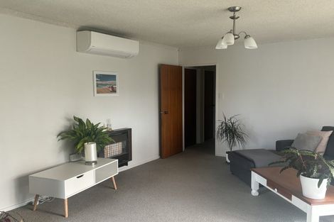 Photo of property in 2 Mcarthur Street, Terrace End, Palmerston North, 4410