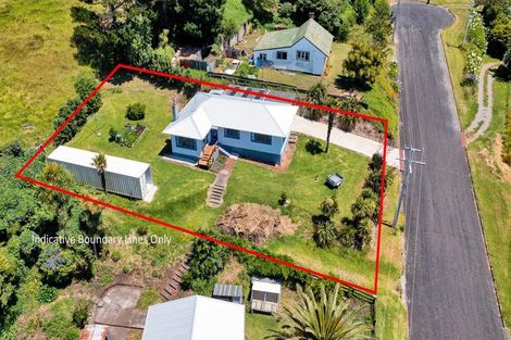 Photo of property in 15 Norfolk Street, Patea, 4520