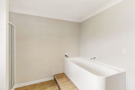 Photo of property in 5 Karaka Street, Otaki Beach, Otaki, 5512