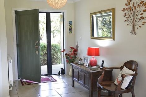 Photo of property in 3 Watersons Line, Dalefield, Carterton, 5791