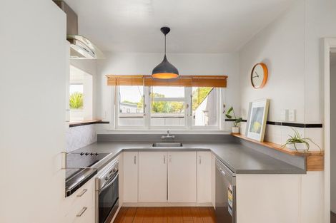 Photo of property in 12 Ida Street, New Brighton, Christchurch, 8061