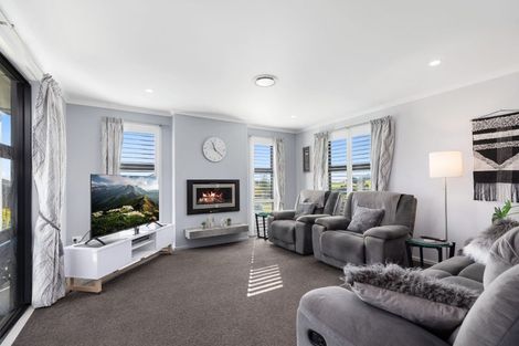 Photo of property in 32 Riddington Rise, Ohauiti, Tauranga, 3112