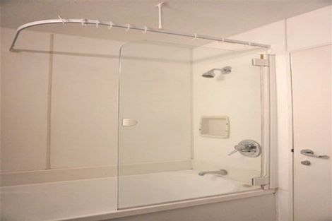 Photo of property in St James Courts, 4/77 Gloucester Street, Christchurch Central, Christchurch, 8013