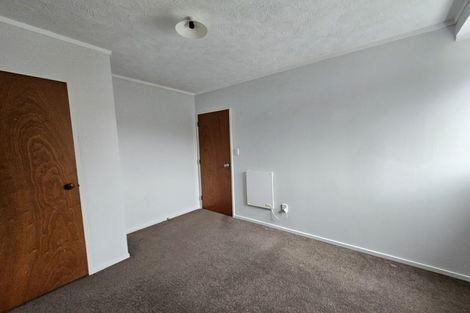 Photo of property in 6/2 Burdendale Grove, Churton Park, Wellington, 6037