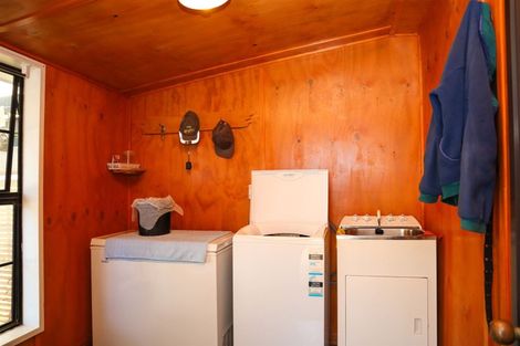 Photo of property in 49 Omapere Street, Dobson, Greymouth, 7805