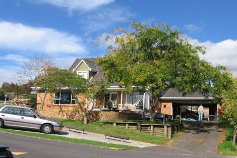 Photo of property in 24 Wells Road, Bucklands Beach, Auckland, 2012