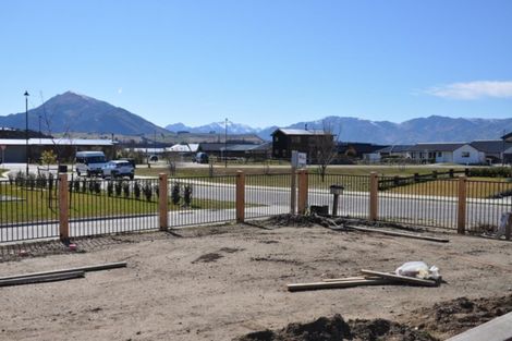 Photo of property in 1 Sorrel Street, Albert Town, Wanaka, 9305