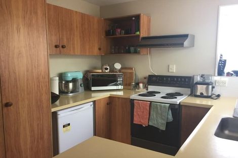 Photo of property in 2/143 Clarence Street, Riccarton, Christchurch, 8011