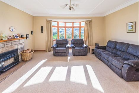 Photo of property in 19 Tarata Street, Saint Johns Hill, Whanganui, 4501