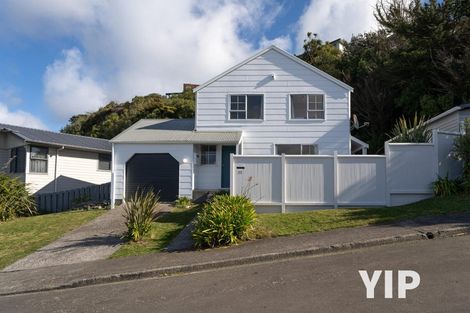 Photo of property in 35 Old Coach Road, Johnsonville, Wellington, 6037