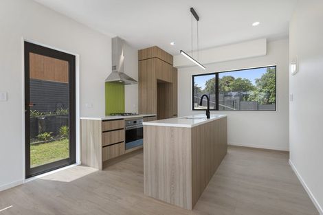 Photo of property in 82b Kittiwake Drive, Schnapper Rock, Auckland, 0632