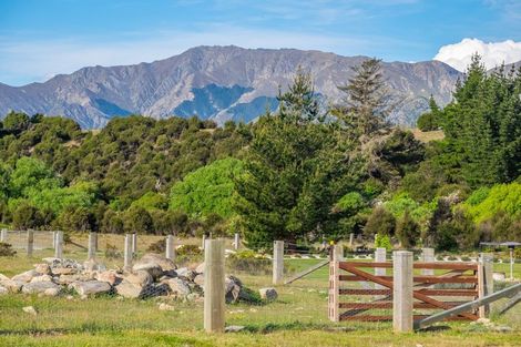 Photo of property in 136 Te Awa Road, Albert Town, Wanaka, 9382