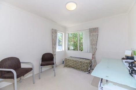 Photo of property in 1 Quartley Place, Huntington Park, Auckland, 2013